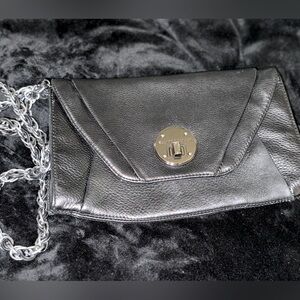 Elliott Lucca Silver leather handbag With Chain Strap Turn Lock